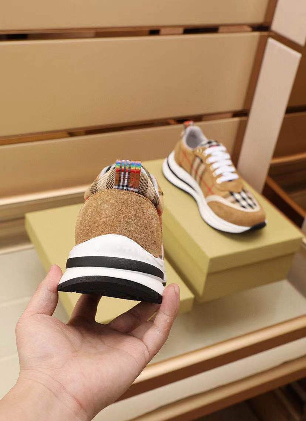 B*URBERRY SHOES